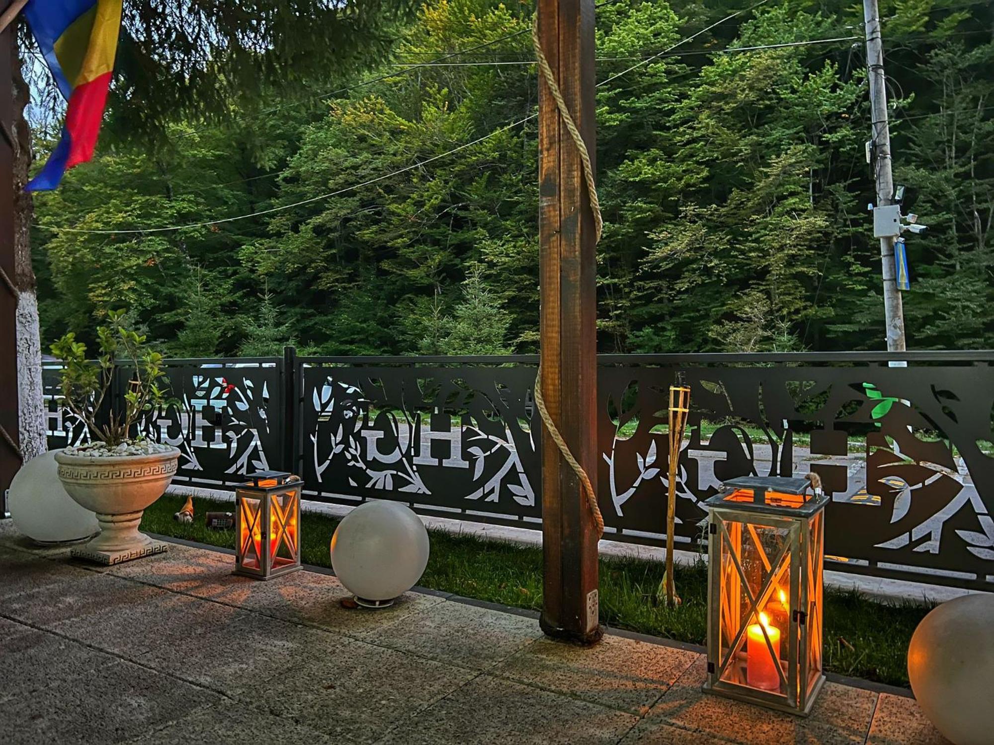 Hotel Galma Moroeni Exterior photo